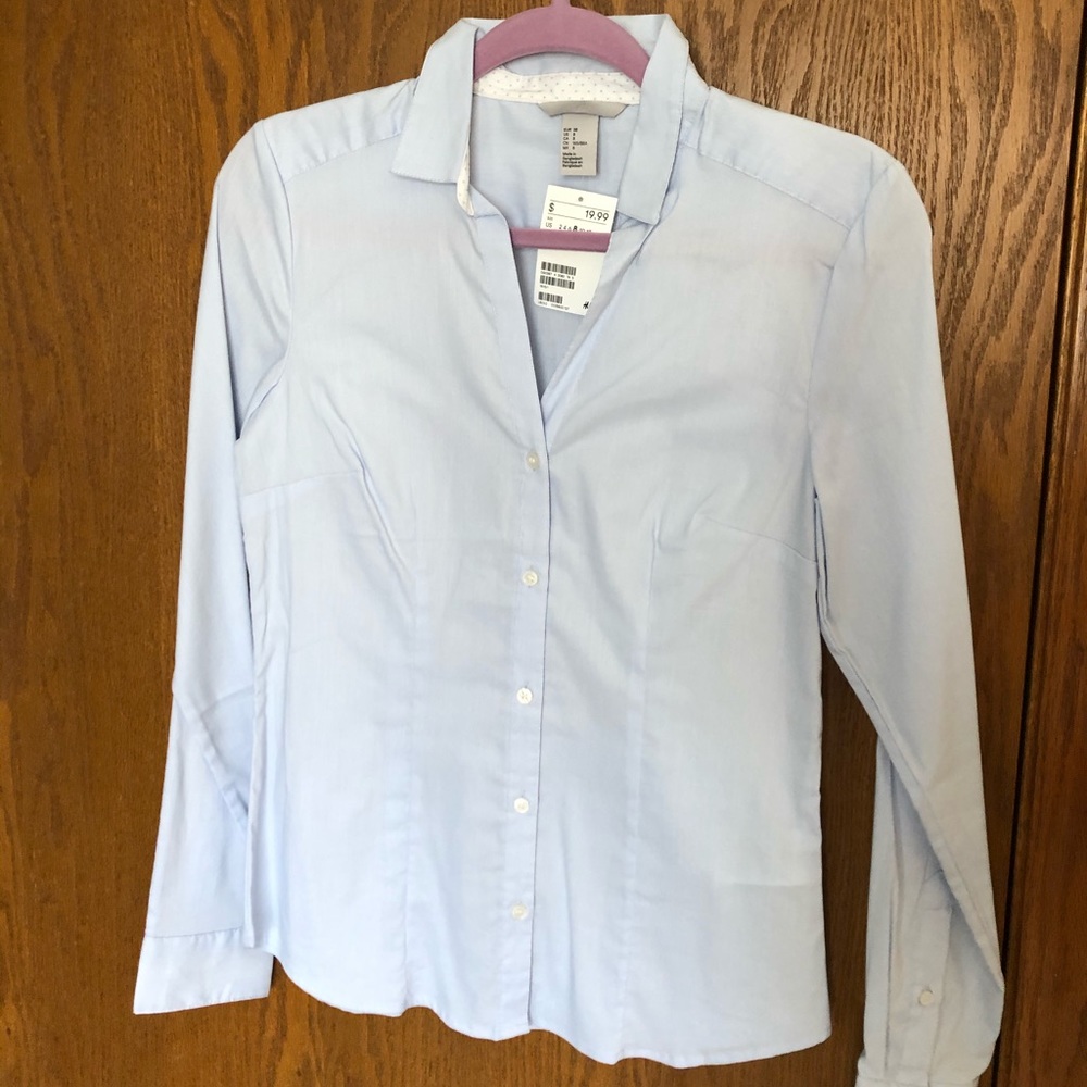 H&M slim button down